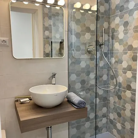 Apartament The Secret Garden Salerno